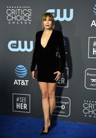 Elizabeth Olsen Tank Top #3723786