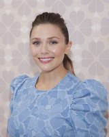 Elizabeth Olsen Sweatshirt #3723792