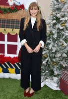 Elizabeth Olsen mug #G2341093