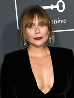 Elizabeth Olsen longsleeve t-shirt #3757032