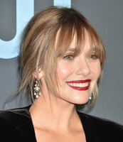 Elizabeth Olsen mug #G2374344