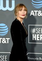 Elizabeth Olsen tote bag #G2374357