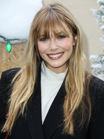 Elizabeth Olsen tote bag #G2401723