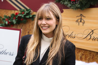 Elizabeth Olsen tote bag #G2401729