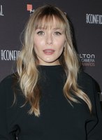 Elizabeth Olsen tote bag #G2401746