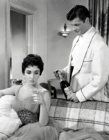 Elizabeth Taylor Longsleeve T-shirt #1529525