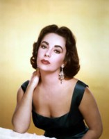 Elizabeth Taylor t-shirt #1529550