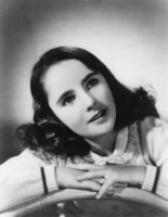 Elizabeth Taylor Longsleeve T-shirt #1529570
