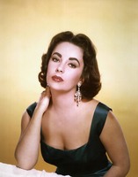 Elizabeth Taylor t-shirt #2075547