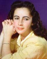 Elizabeth Taylor Longsleeve T-shirt #2591896