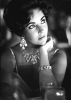 Elizabeth Taylor Longsleeve T-shirt #2673179