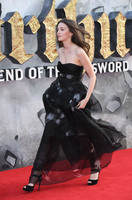 Ella Hunt longsleeve t-shirt #2991210