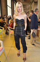 Elle Fanning longsleeve t-shirt #2800042