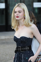 Elle Fanning mug #G1042190