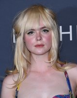 Elle Fanning longsleeve t-shirt #2864352