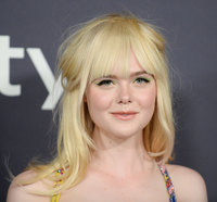 Elle Fanning longsleeve t-shirt #2864357