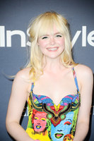 Elle Fanning mug #G1106530