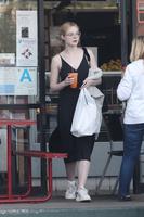 Elle Fanning longsleeve t-shirt #2864457