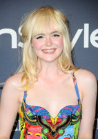 Elle Fanning longsleeve t-shirt #2864528