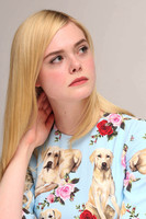 Elle Fanning mug #G1106672