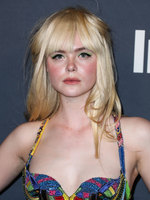 Elle Fanning longsleeve t-shirt #2864582