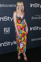 Elle Fanning Sweatshirt #2864619