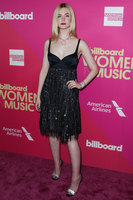 Elle Fanning tote bag #G1155640