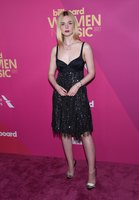 Elle Fanning Tank Top #2913555