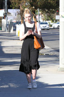 Elle Fanning t-shirt #2913585