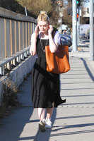 Elle Fanning Sweatshirt #2913607