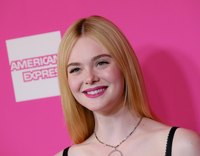 Elle Fanning Sweatshirt #2913624