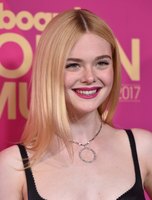 Elle Fanning tote bag #G1155731