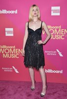 Elle Fanning hoodie #2913657