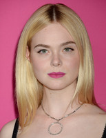 Elle Fanning hoodie #2913682