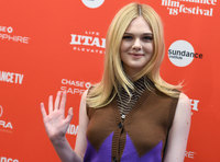 Elle Fanning hoodie #3013954
