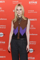 Elle Fanning Tank Top #3013987