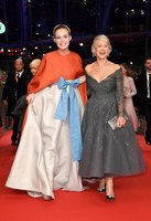 Elle Fanning Sweatshirt #3072798