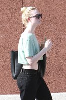 Elle Fanning longsleeve t-shirt #3099560