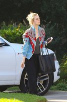 Elle Fanning Tank Top #3099576