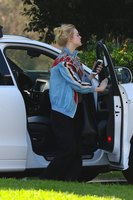 Elle Fanning hoodie #3099586