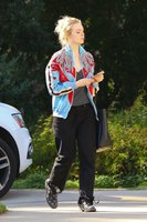 Elle Fanning hoodie #3099587