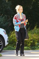 Elle Fanning hoodie #3099602