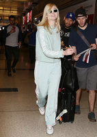 Elle Fanning Tank Top #3124590