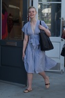 Elle Fanning Sweatshirt #3124591