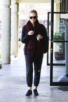 Elle Fanning tote bag #G1366781