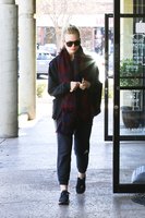 Elle Fanning longsleeve t-shirt #3124705