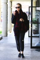 Elle Fanning tote bag #G1366864