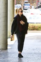 Elle Fanning tote bag #G1366901