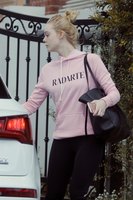 Elle Fanning Sweatshirt #3124813