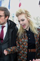 Elle Fanning Sweatshirt #3149486